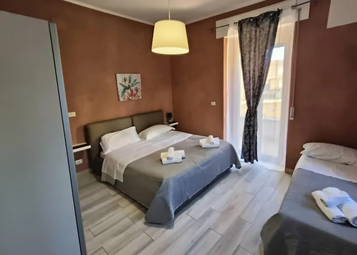 A Due Passi Dalla Valle Dei Templi