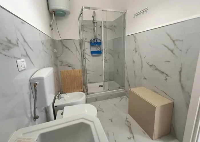 A Due Passi Dalla Valle Dei Templi