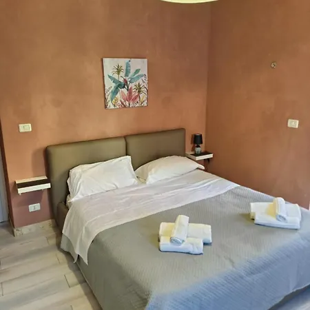 A Due Passi Dalla Valle Dei Templi Pensión 3*